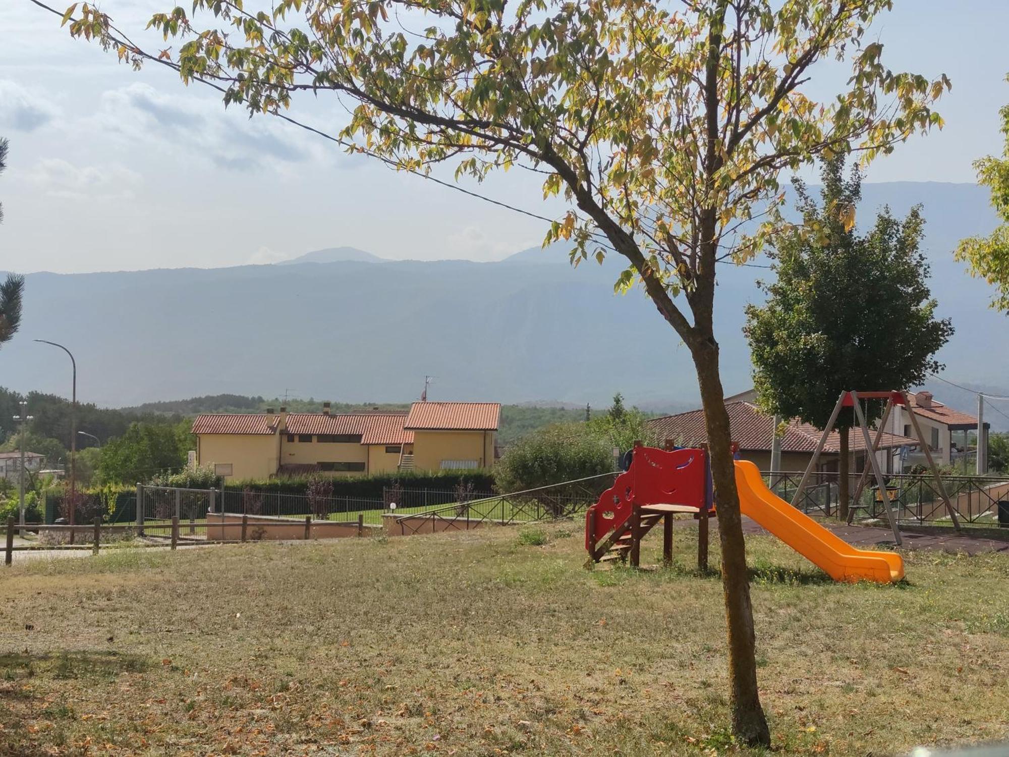 Complesso Turistico Aurora - Appartamenti Poggio Picenze Exterior foto